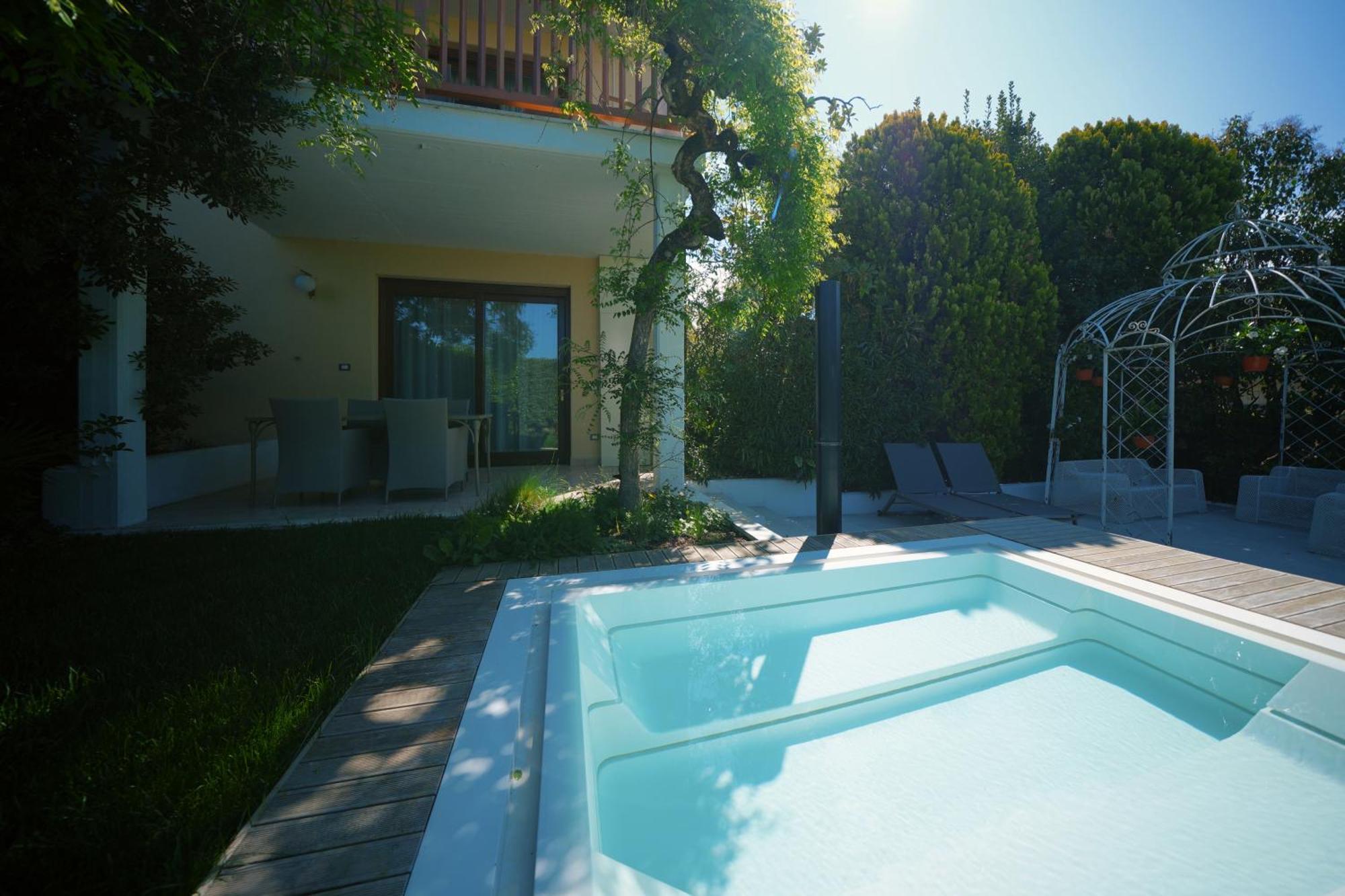 Residence Hotel Palazzo Della Scala Lazise Camera foto