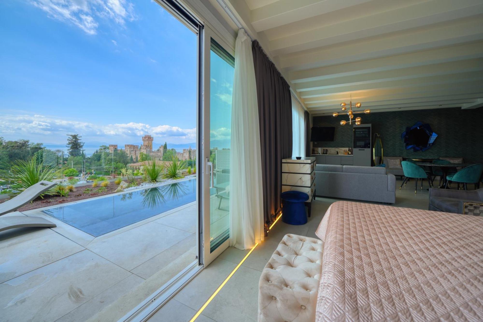 Residence Hotel Palazzo Della Scala Lazise Esterno foto