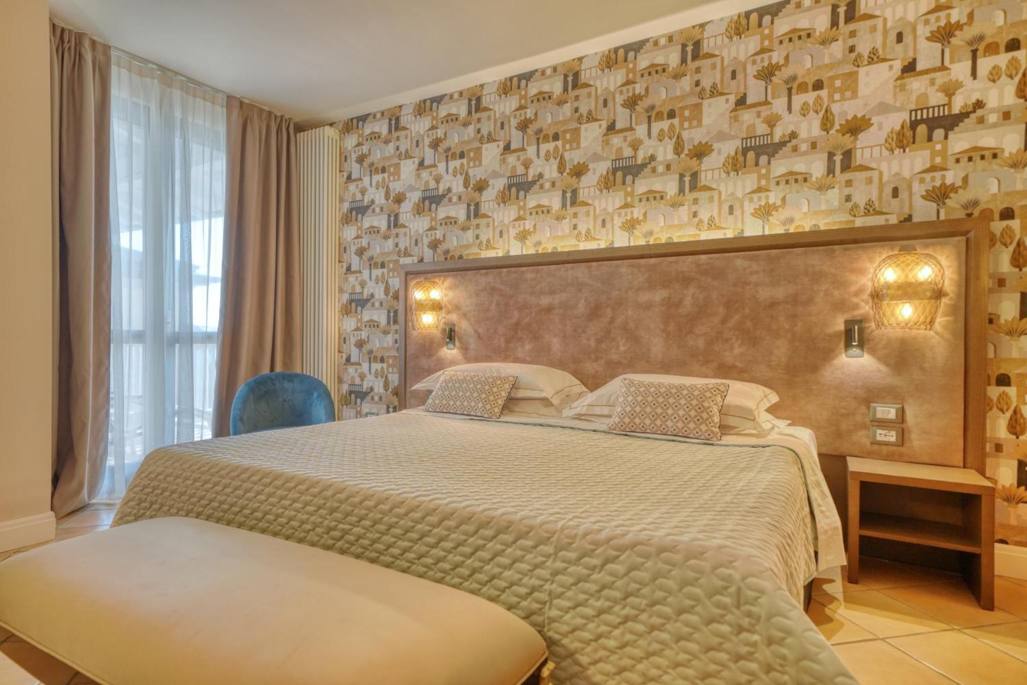 Residence Hotel Palazzo Della Scala Lazise Camera foto